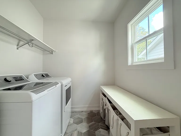5224 Lynnville Ave — Photo 30
