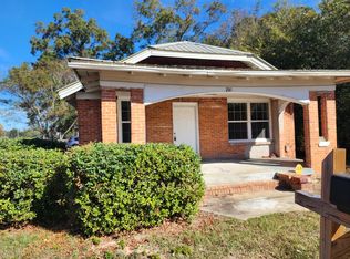 210 W Osceola St, Wetumpka, AL 36092