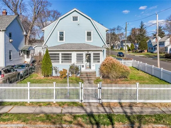 82 Seymour Ave, West Hartford, CT 06119
