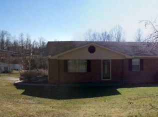 147 Valleyview Rd, Grayson, KY 41143