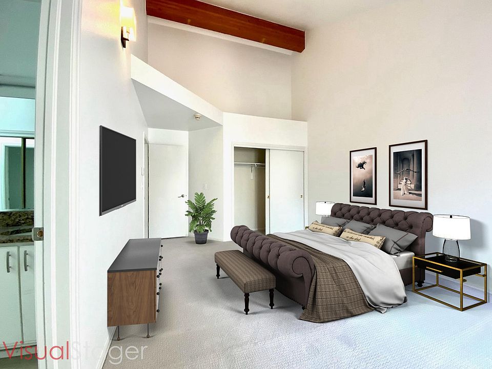 1st image of 170 S Jackson St APT 204