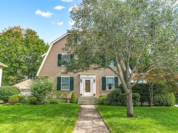 33 Oxford St, Winchester, MA 01890