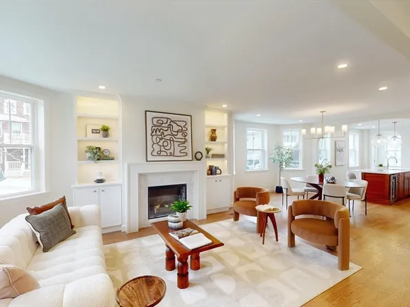 411 Salem St #1, Medford, MA 02155