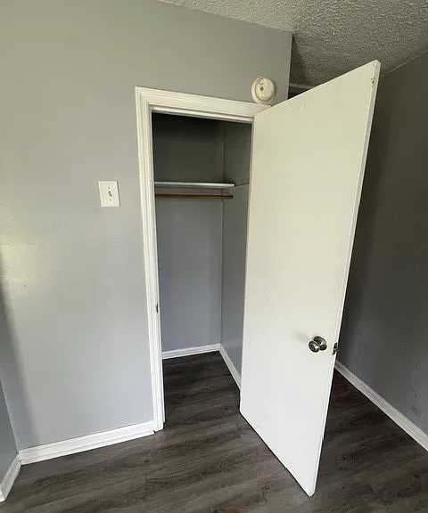3100 Azalea Dr #B — Photo 8