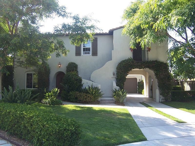 2nd image of 6391 Paseo Establo