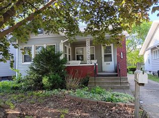 309 W Hanssler Pl, Peoria, IL 61604