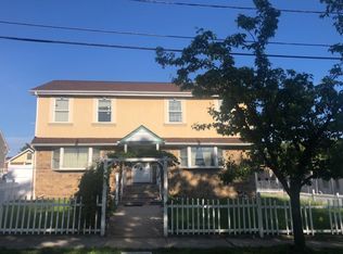 18 Erin Ave, Hopelawn, NJ 08861
