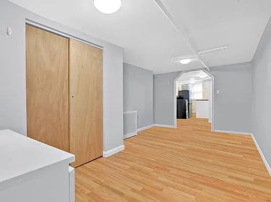 Rented by R New York | media 11