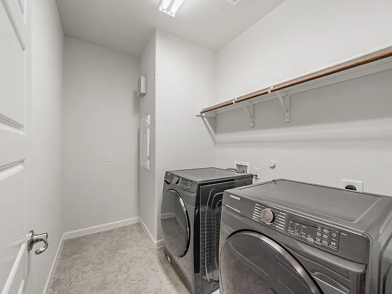 1221 Coralberry Dr — Photo 27