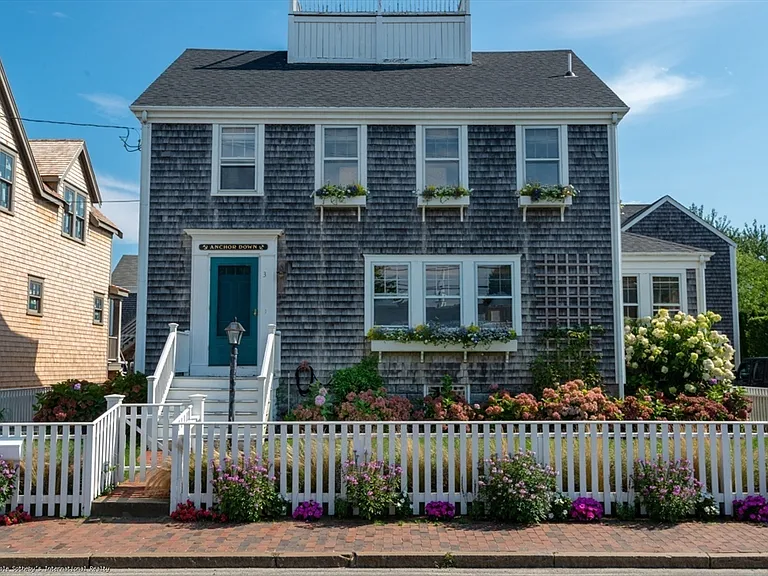 3 N Beach St — Photo 13