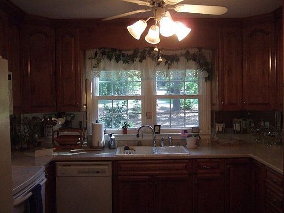 5th image of 2201 Brookwood Trl