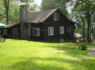 18 Upper Unger Rd, Paupack, PA 18451