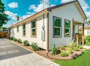 1207 Common Park Dr, Houston, TX 77009