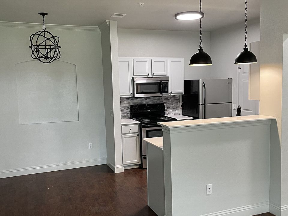 1st image of 4109 John Stockbauer Dr #4104