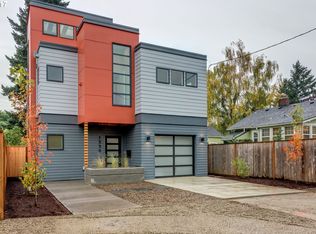 7550 NE Hassalo St, Portland, OR 97213