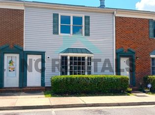 100 Kristin Dr APT B2, Greenville, NC 27834