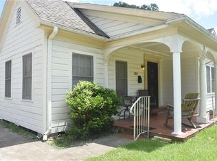 1205 4th St, Lake Charles, LA 70601