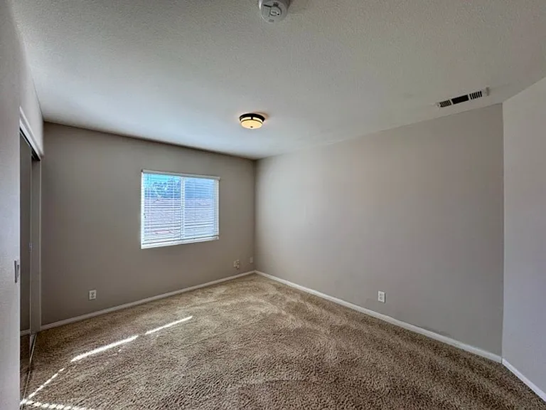 30906 Crystalaire Dr — Photo 28