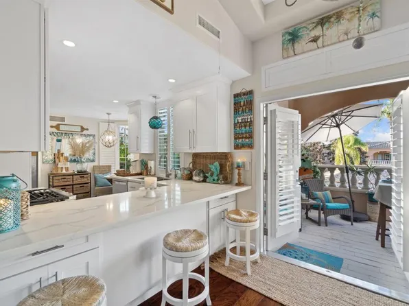 3555 Cameo Dr Unit 64, Oceanside, CA 92056