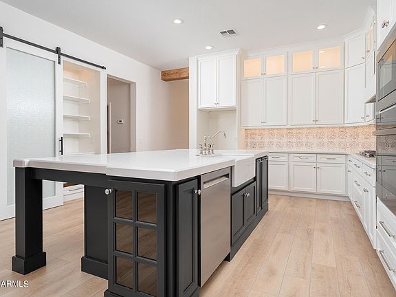 3rd image of 8356 W Maya Dr