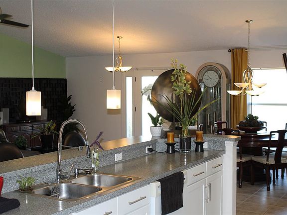 5th image of 34 Leidel Dr