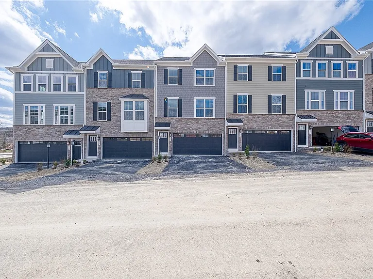 315 Telluride Ln — Photo 1