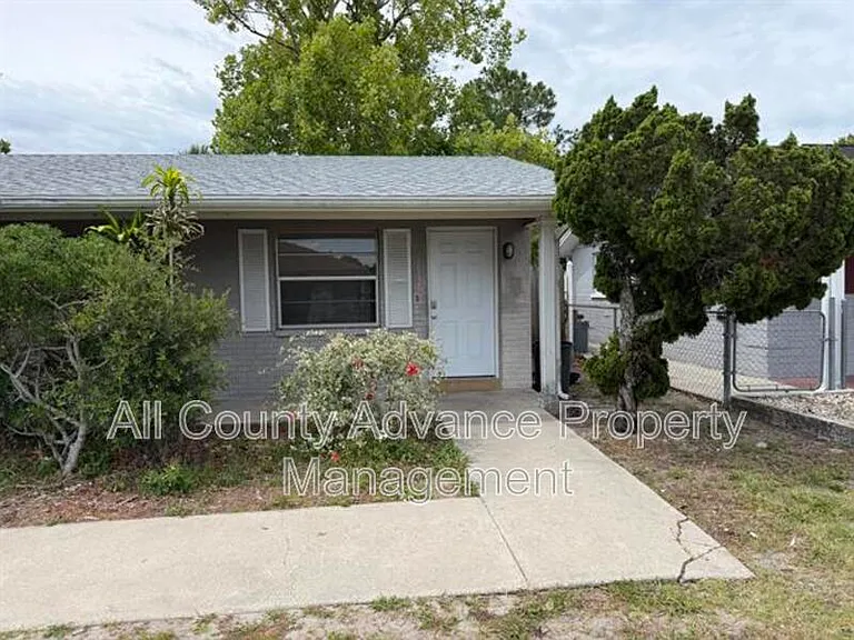 6120 Indiana Ave — Photo 1