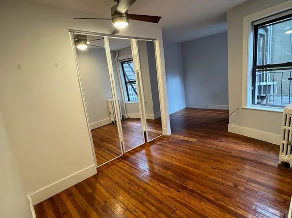 236 East 78th Street image 1 of 8