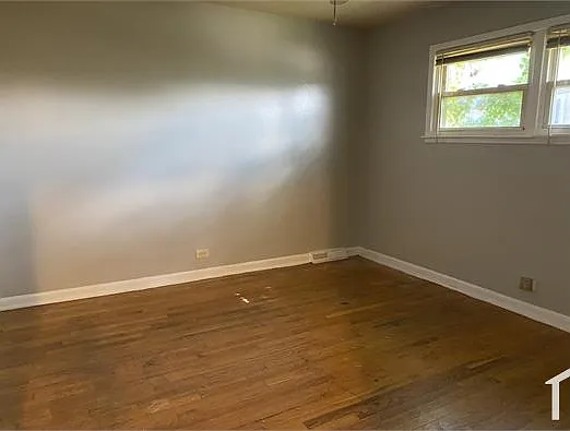 9040 S Dauphin Ave #D — Photo 7