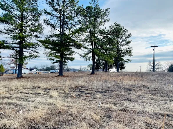 2 Cadence Way, Roland, OK 74954