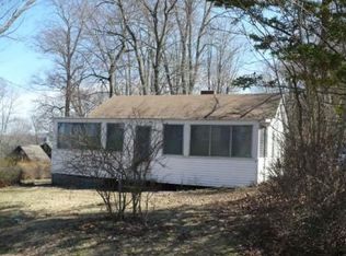 7 Jackman Rd, Amston, CT 06231