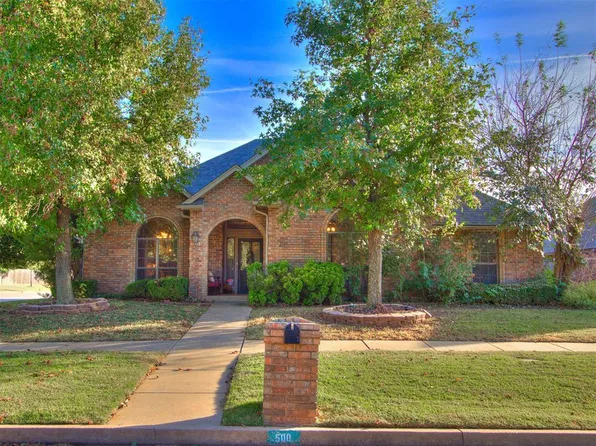 500 NW 143rd St, Edmond, OK 73013