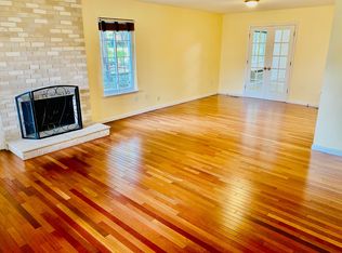 2245 Richelieu Dr, Vienna, VA 22182