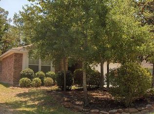 19 Rolling Ridge Ct, The Woodlands, TX 77385