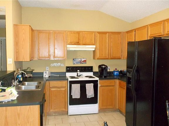 4th image of 9278 Crimnson Ct