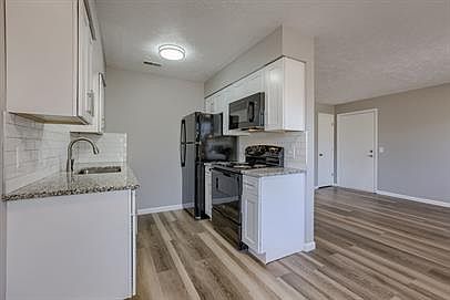 4th image of 8005 S 48th Ave #7