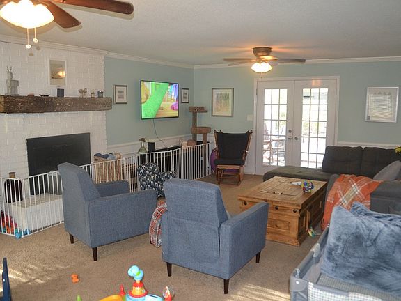 5th image of 665 Chimney Hill Cir N