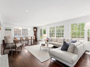 346 Madison St, Sag Harbor, NY 11963
