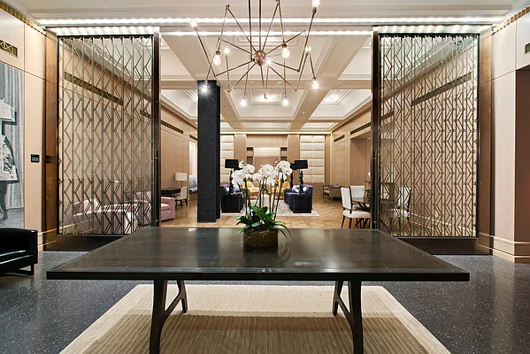 Rented by Compass | media 22