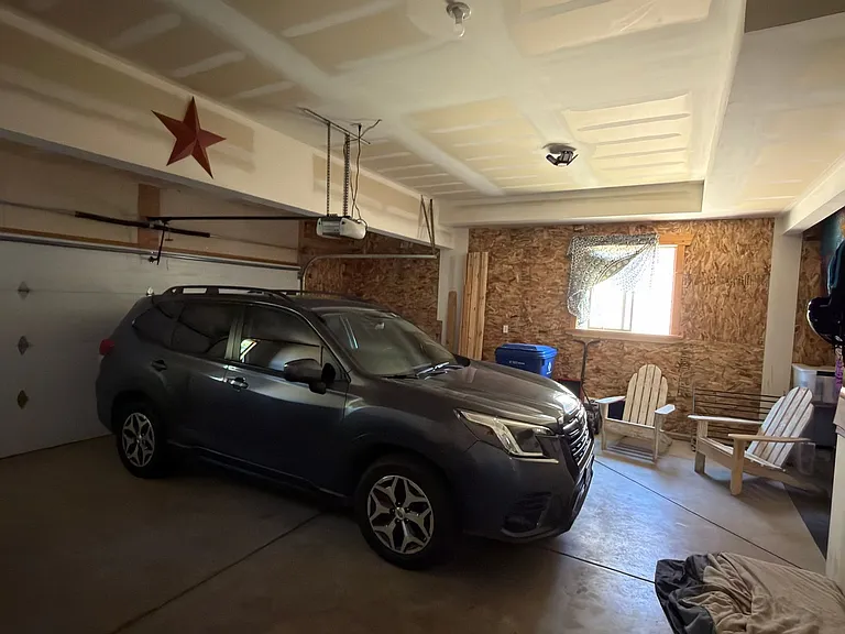 296 Sloan Dr — Photo 25