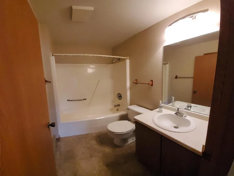 29820 Wilmot Rd #1 — Photo 9