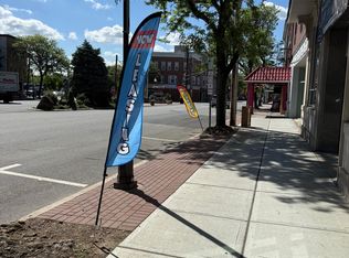 1 Center St #205, Clifton, NJ 07011
