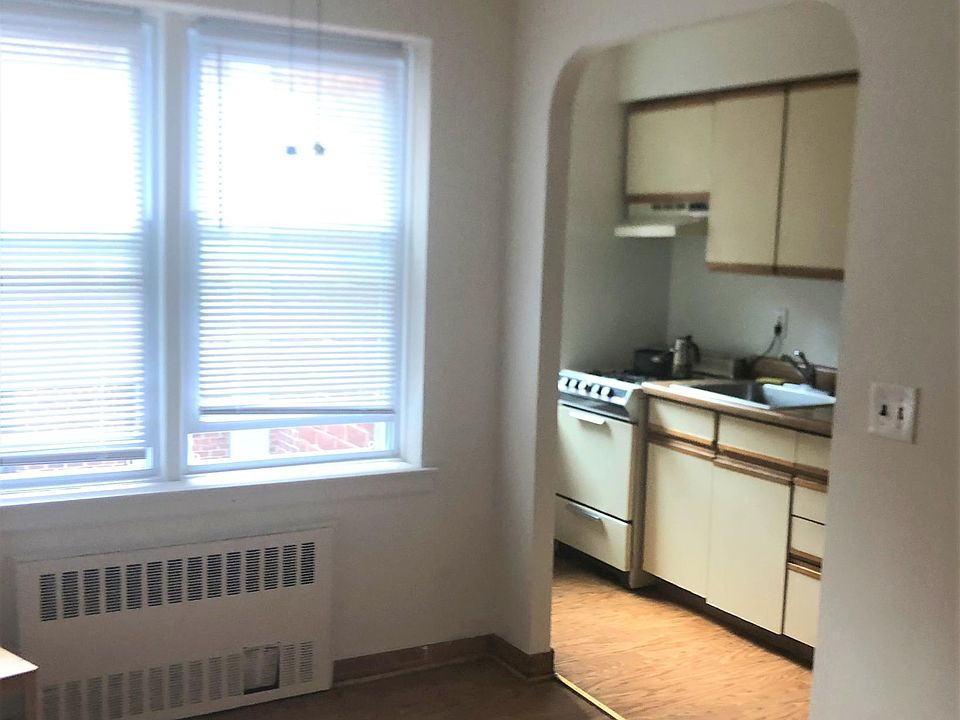 1st image of 585 McLean Ave APT 5D