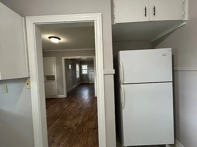 203 Short Brown St — Photo 10