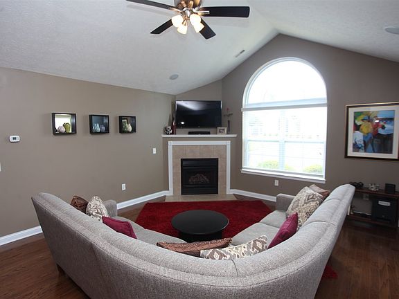 5th image of 2500 Crossings Blvd Unit 577