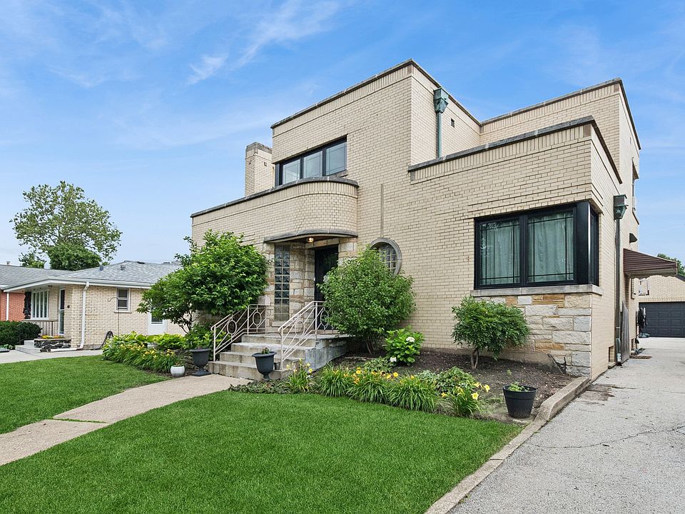 1st image of 10155 S Clifton Park Ave