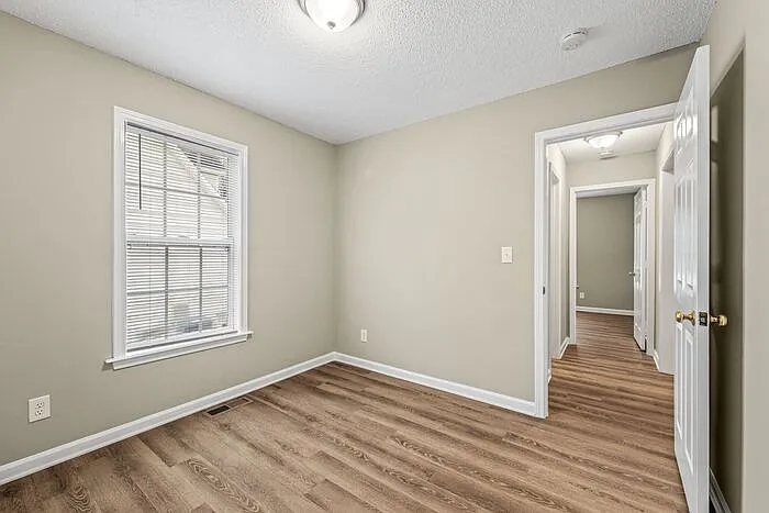 2015 Rath St — Photo 16