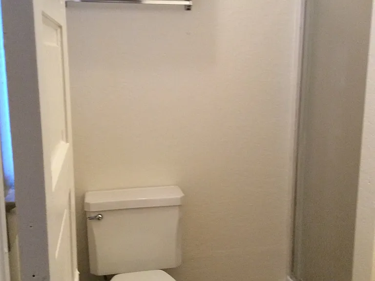 1037 N Sierra St #B — Photo 6