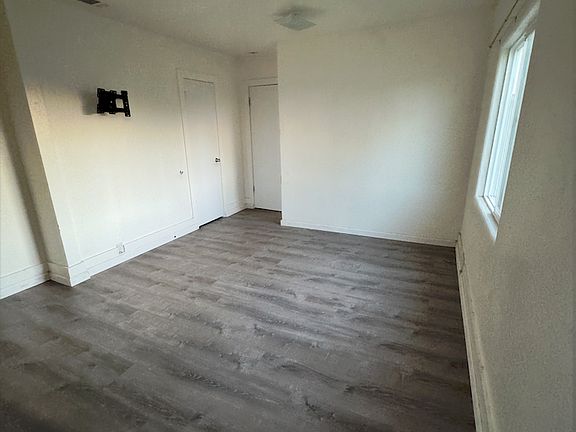 2nd image of 18026 10th Ave