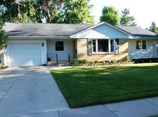 506 W Cramer St, Fort Atkinson, WI 53538